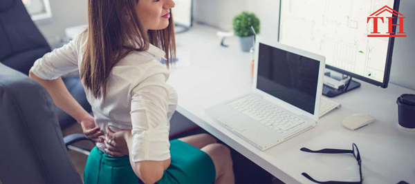 Tư thế ngồi làm việc cấm kỵ cho dân văn phòng