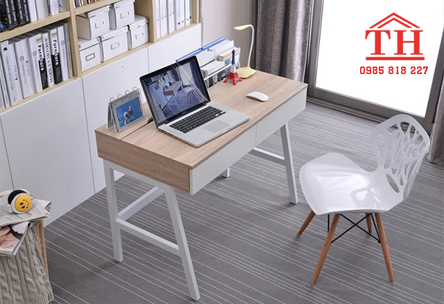 Bàn làm việc thông minh dễ sử dụng